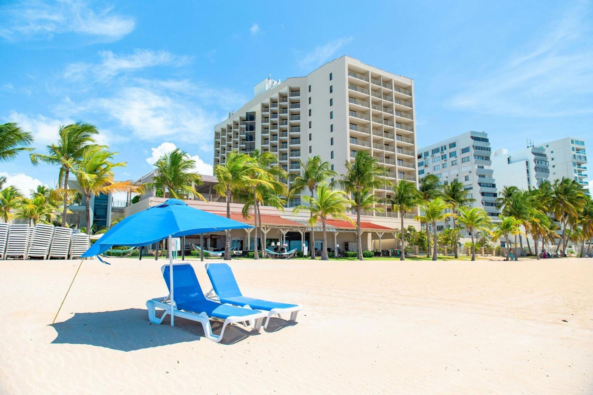Courtyard By Marriott Isla Verde Beach Resort San Juan Ngoại thất bức ảnh